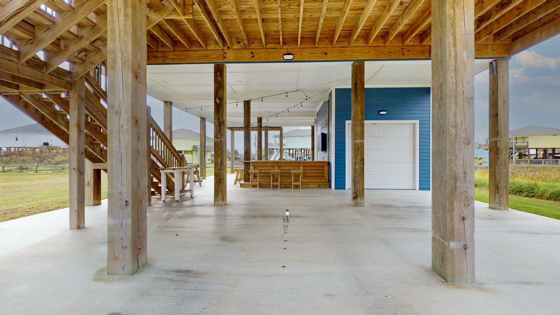 Ample downstairs area