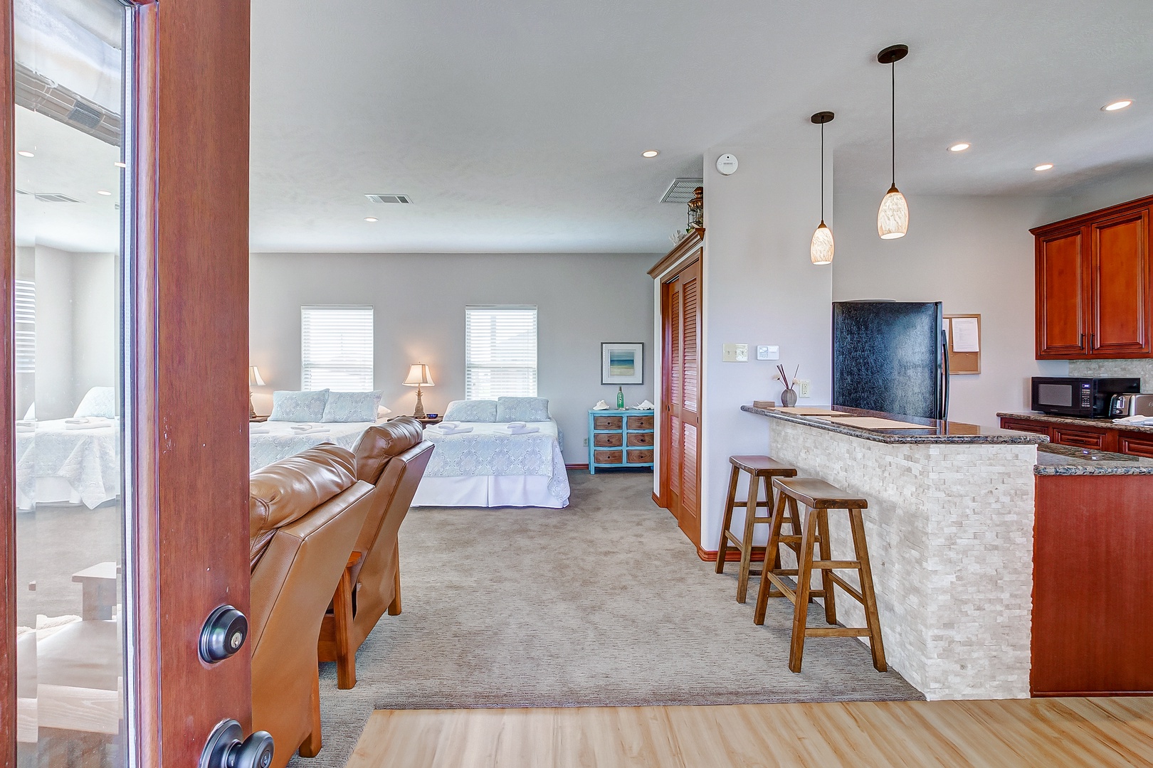 Breakfast bar