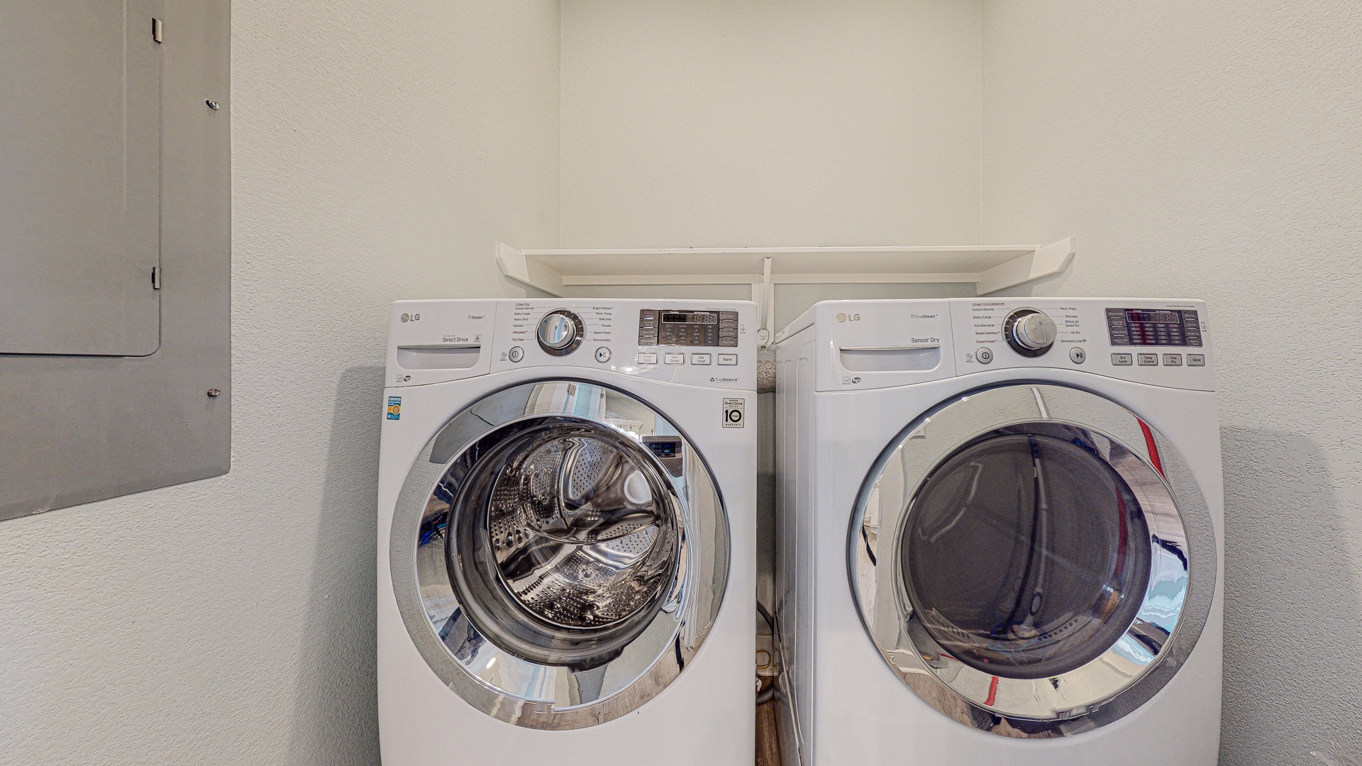 Laundry closet