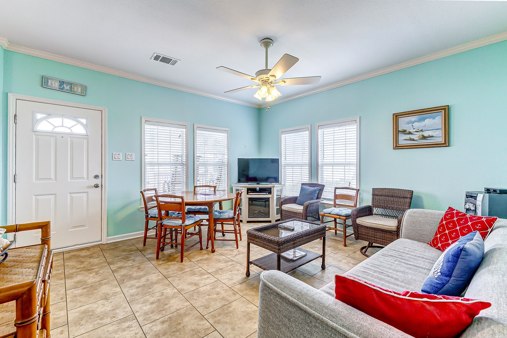 Living Room/Dinning Room