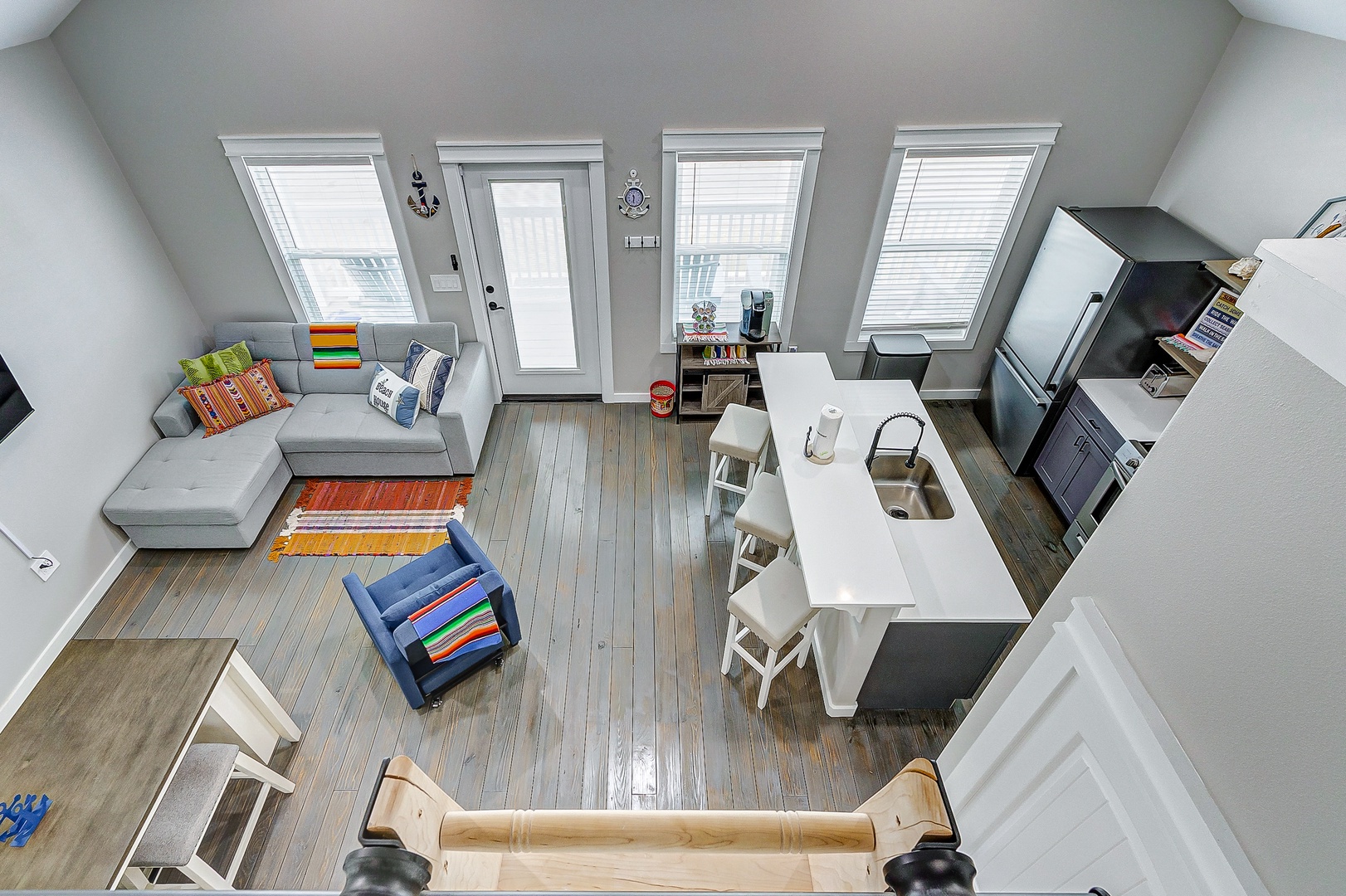 Living/Dining Area