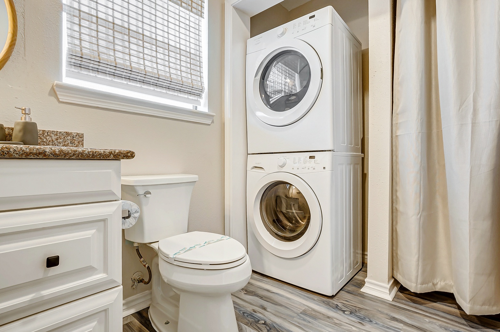 Half Bath/Laundry room