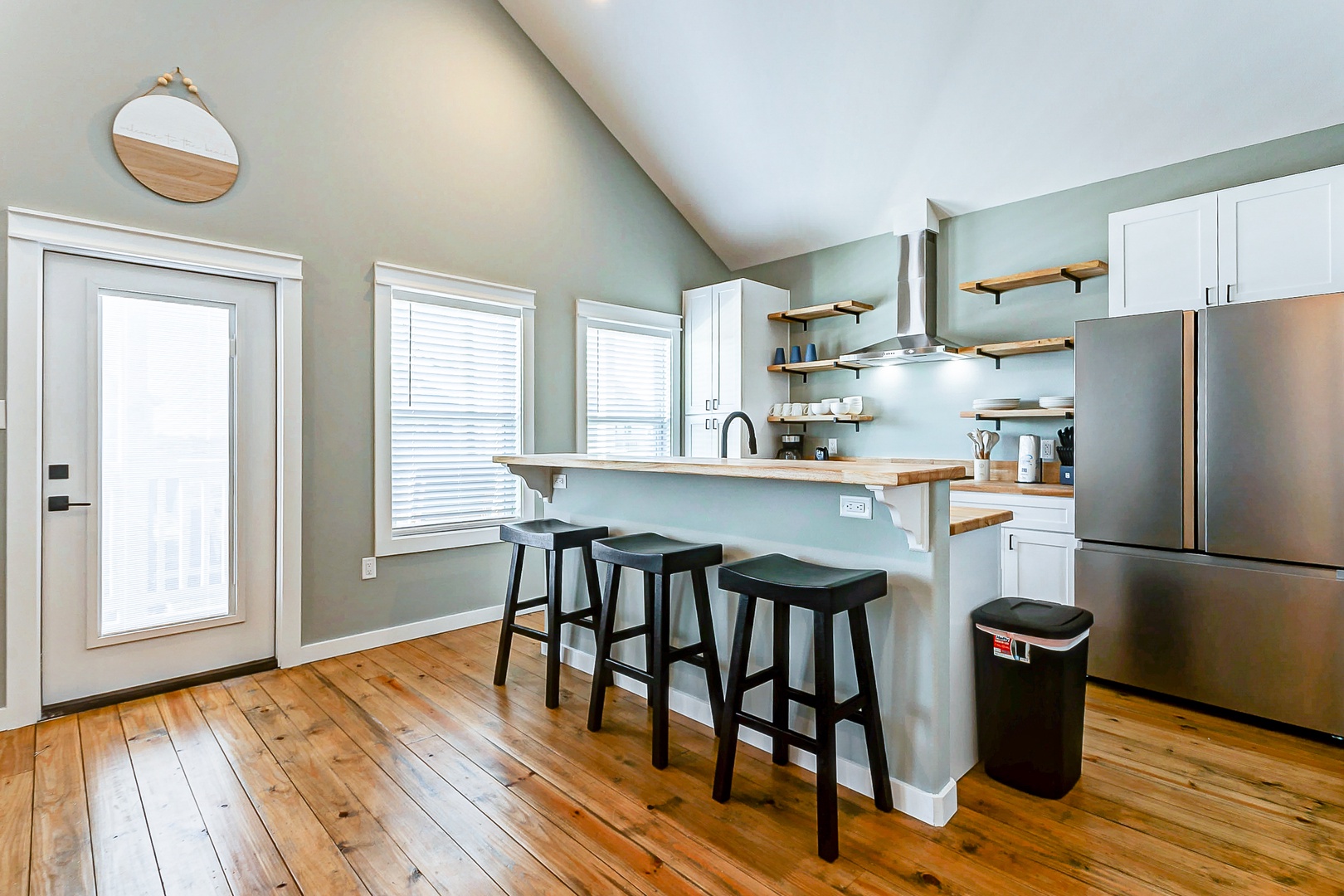 Kitchen/Bar