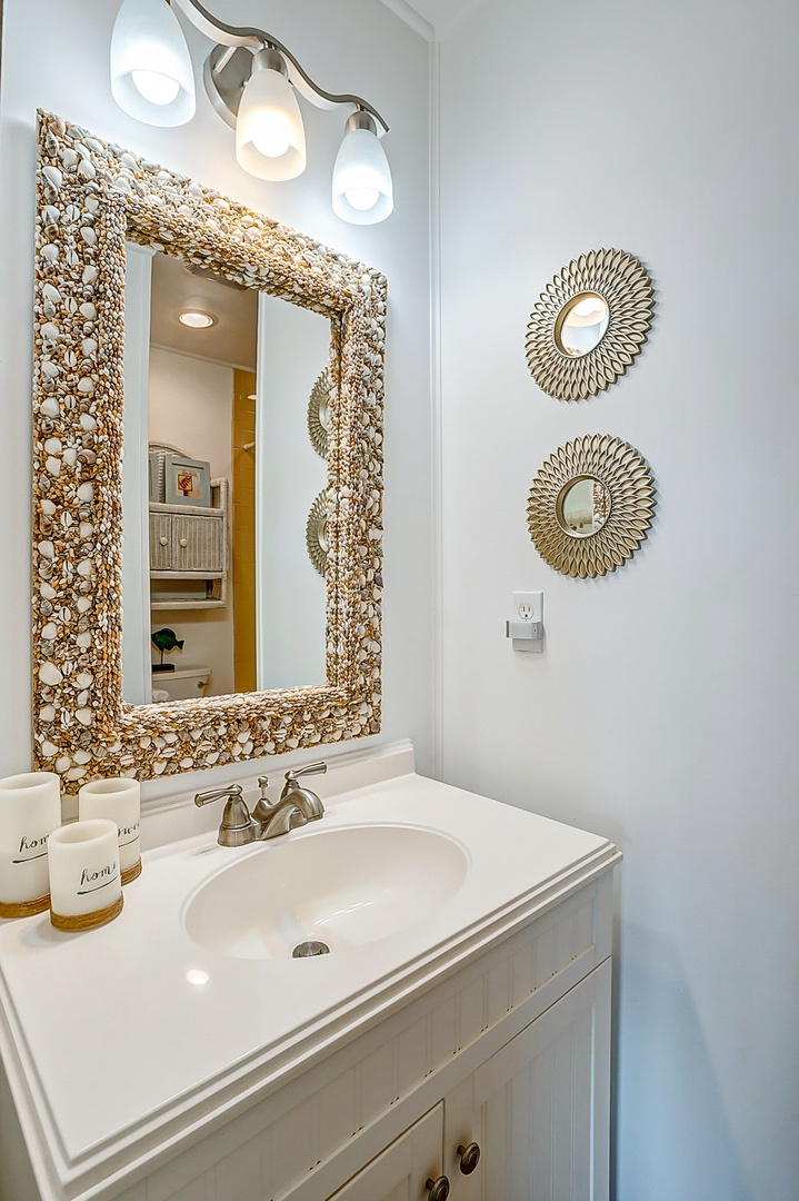 Guest Bathroom Upper Level