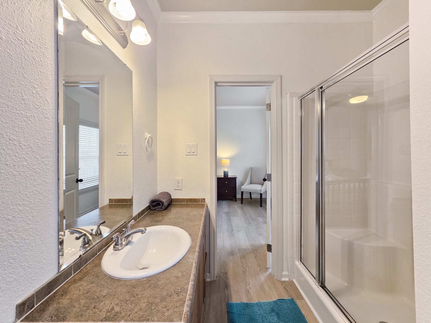 2nd Bathroom