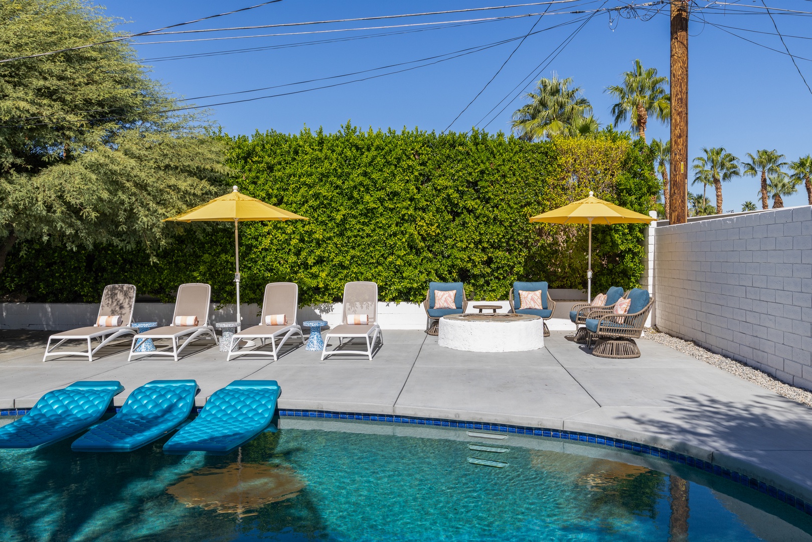 388 E Desert Willow Cir-56