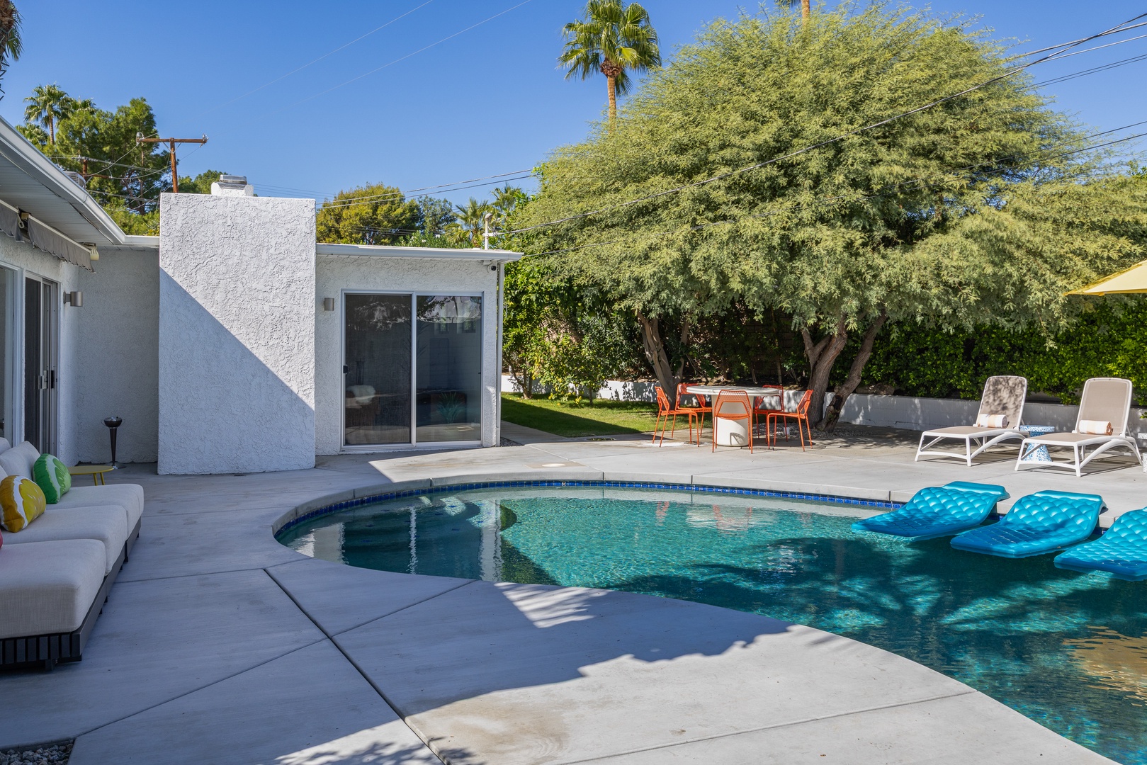 388 E Desert Willow Cir-55