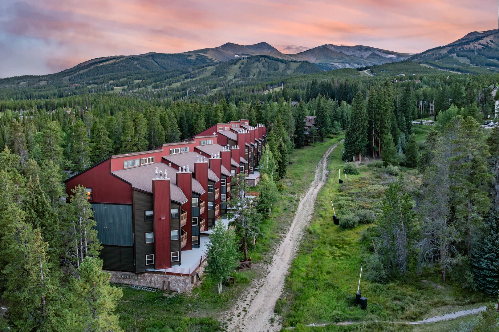 DJI_20240821202656_0029_D-Enhanced-NR-Edit