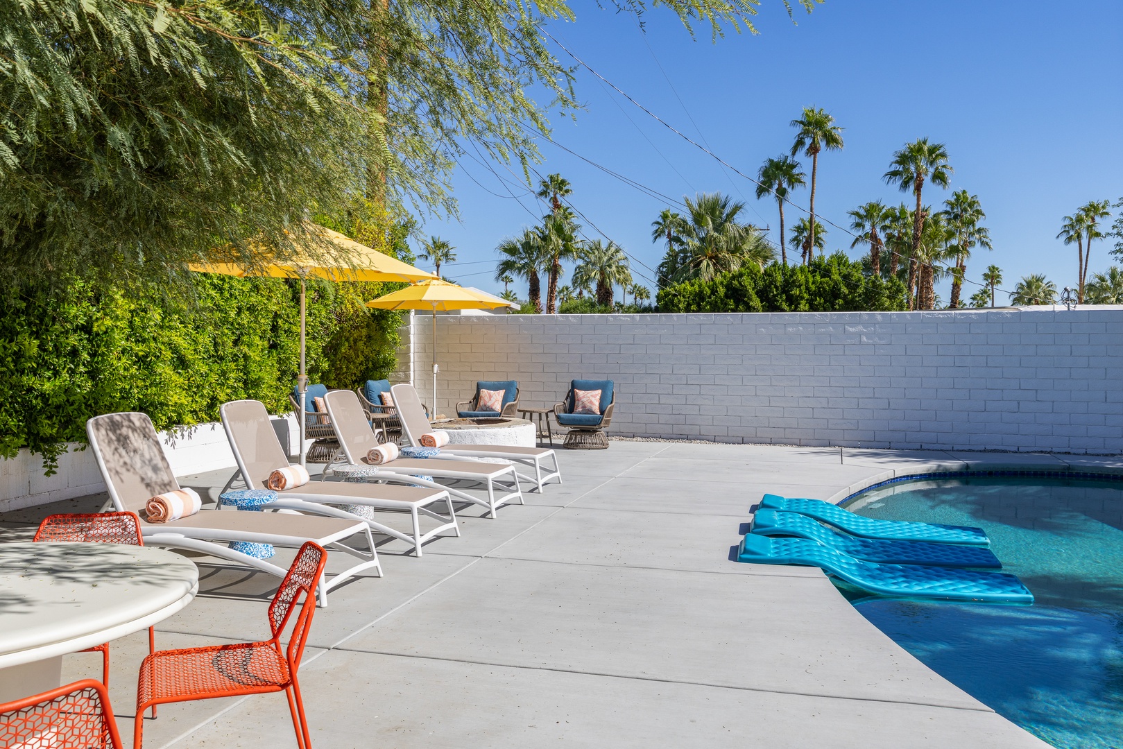 388 E Desert Willow Cir-48