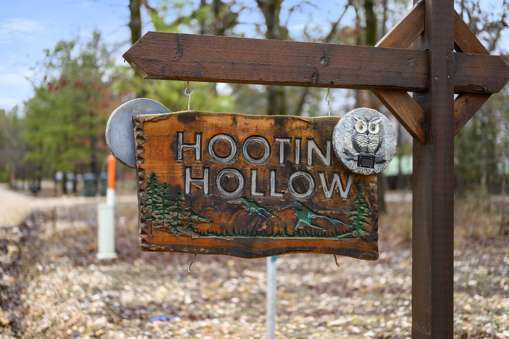 Hootin Hollow