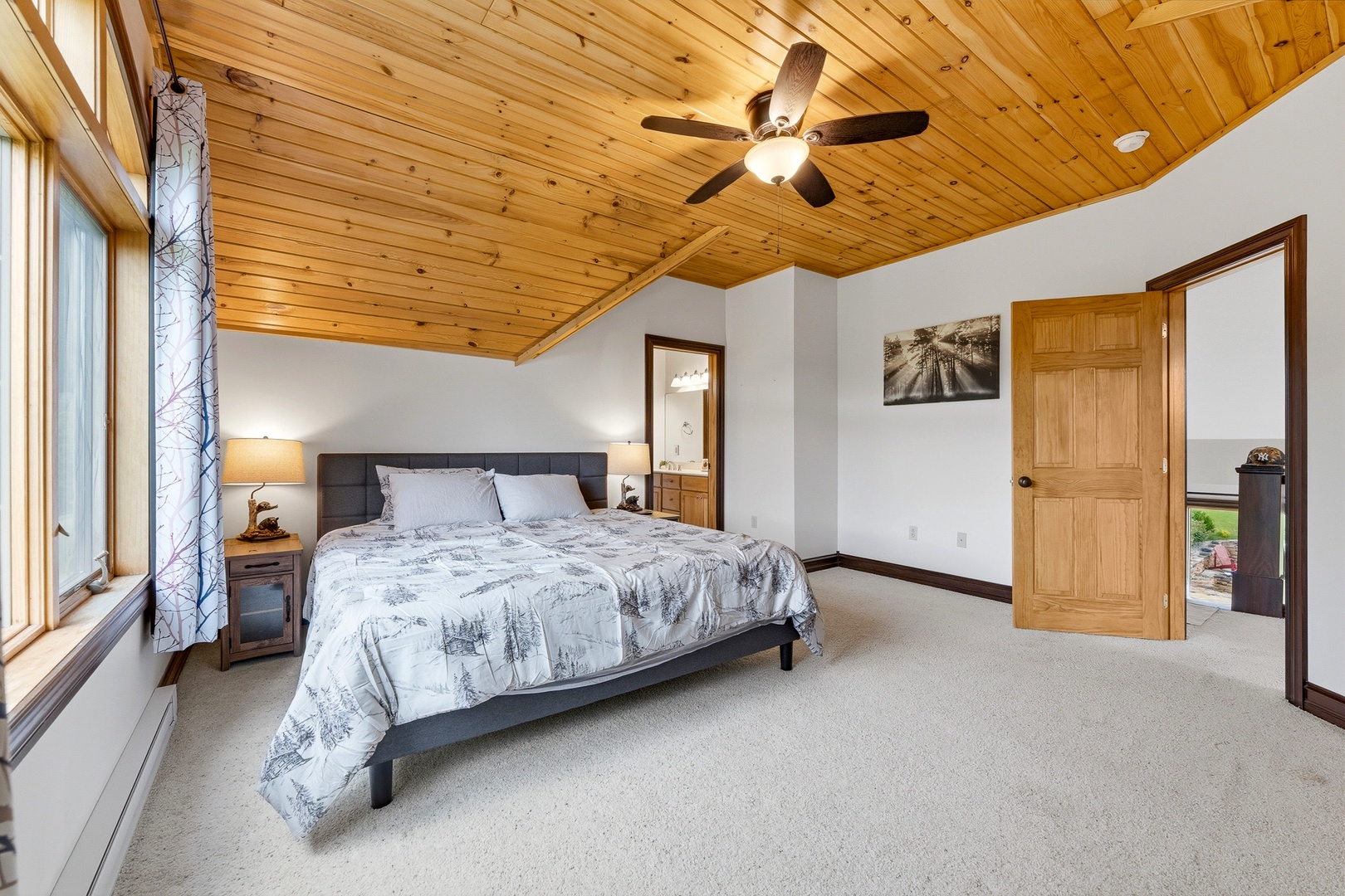 Bedroom 1: King