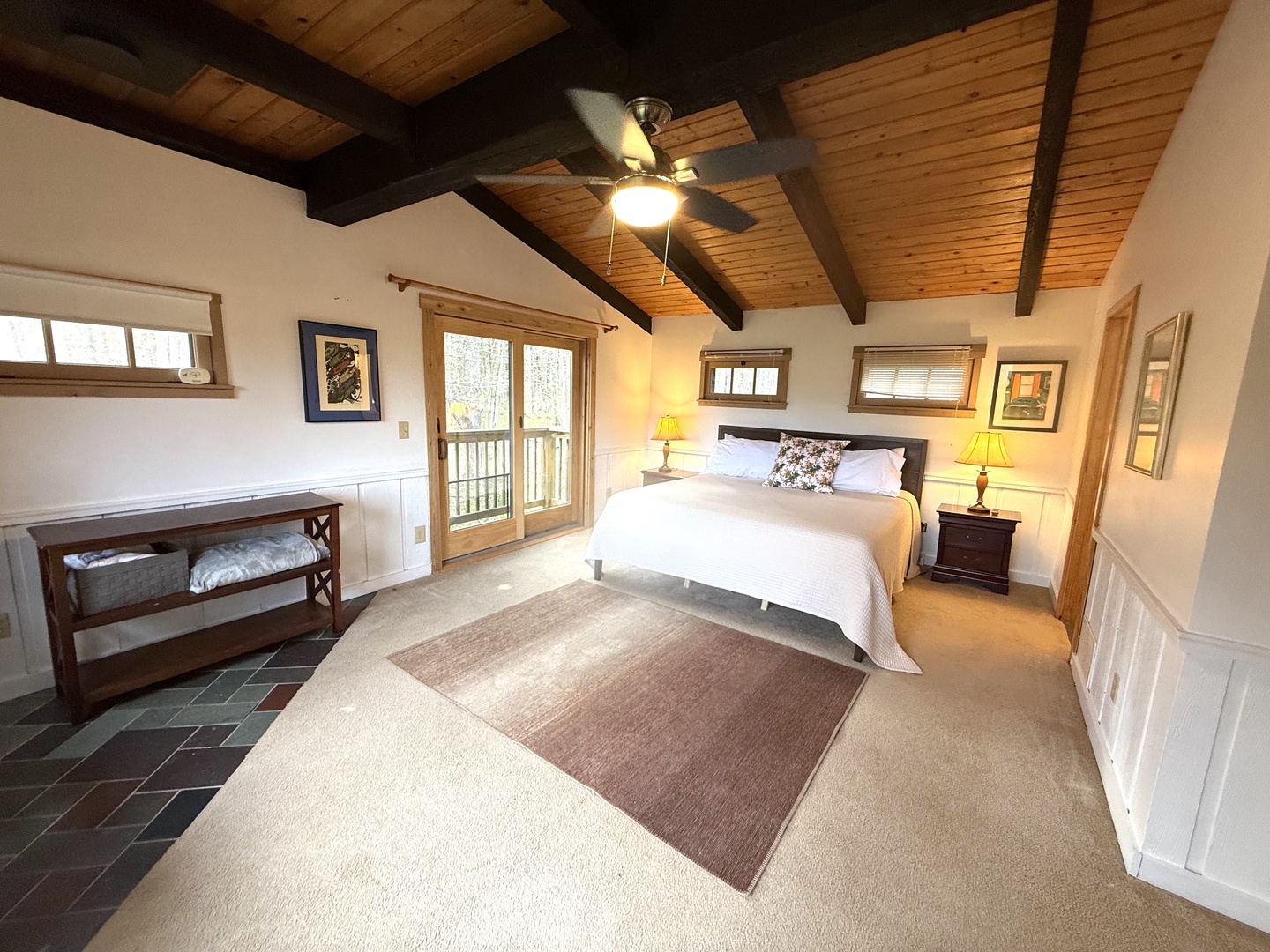 Upstairs King Master Bedroom