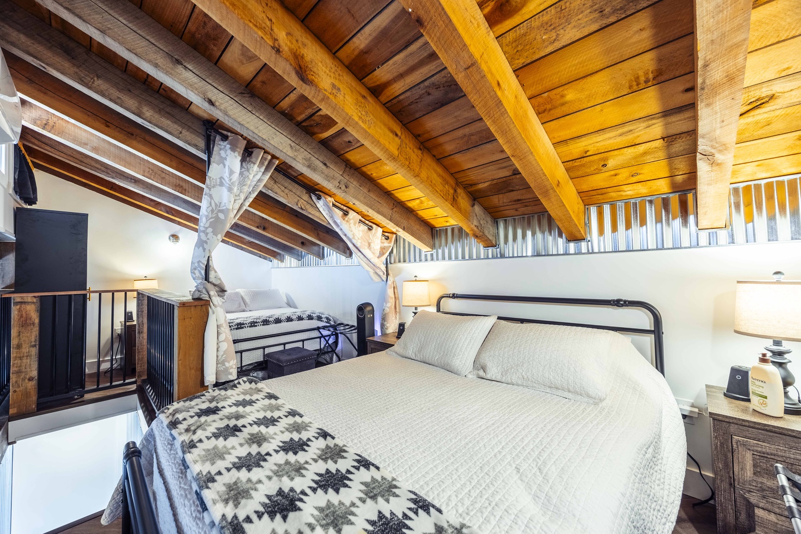 Loft Bedroom: Queen bed and Full Bed