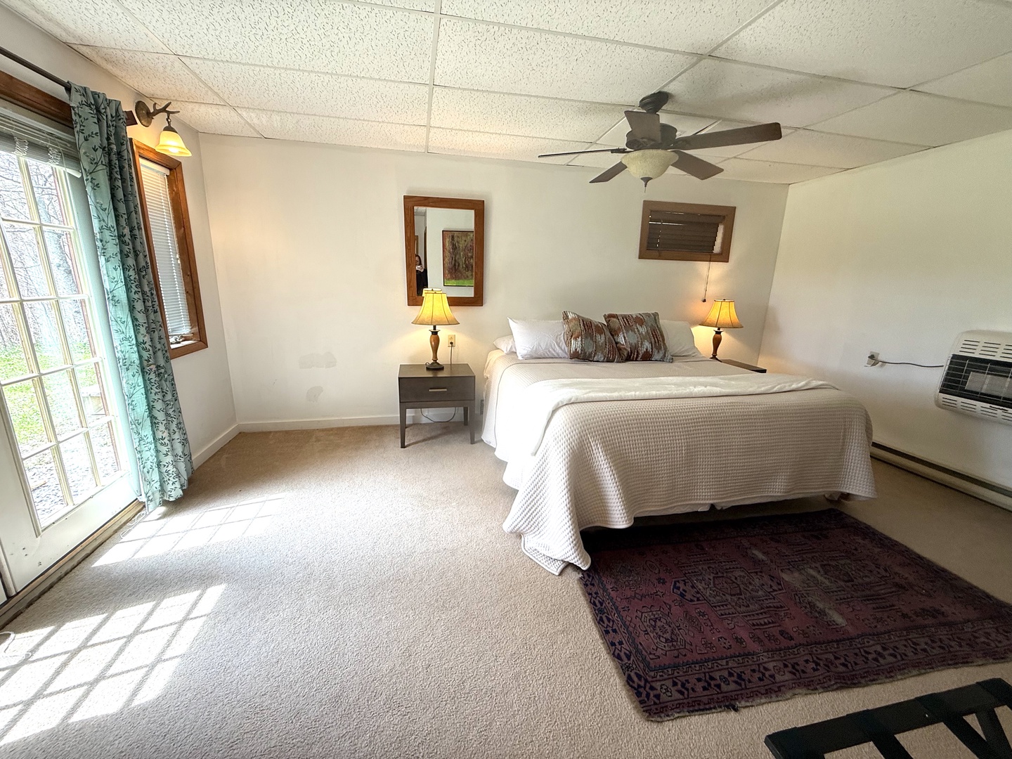 Downstairs Bedroom 4: King