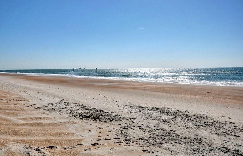 52 885 community beach access b