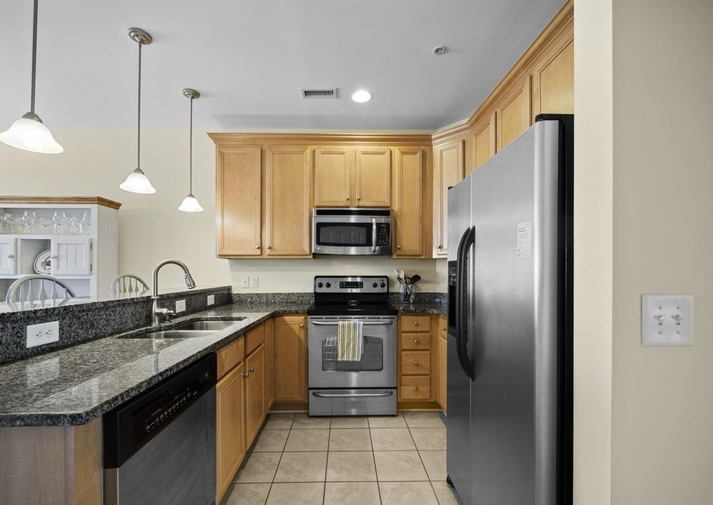 823 kitchen b