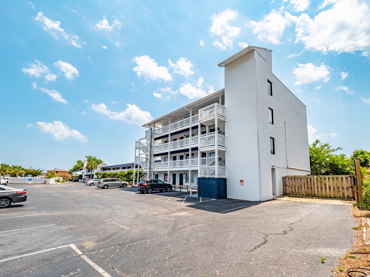 EXTERIOR 4th Story