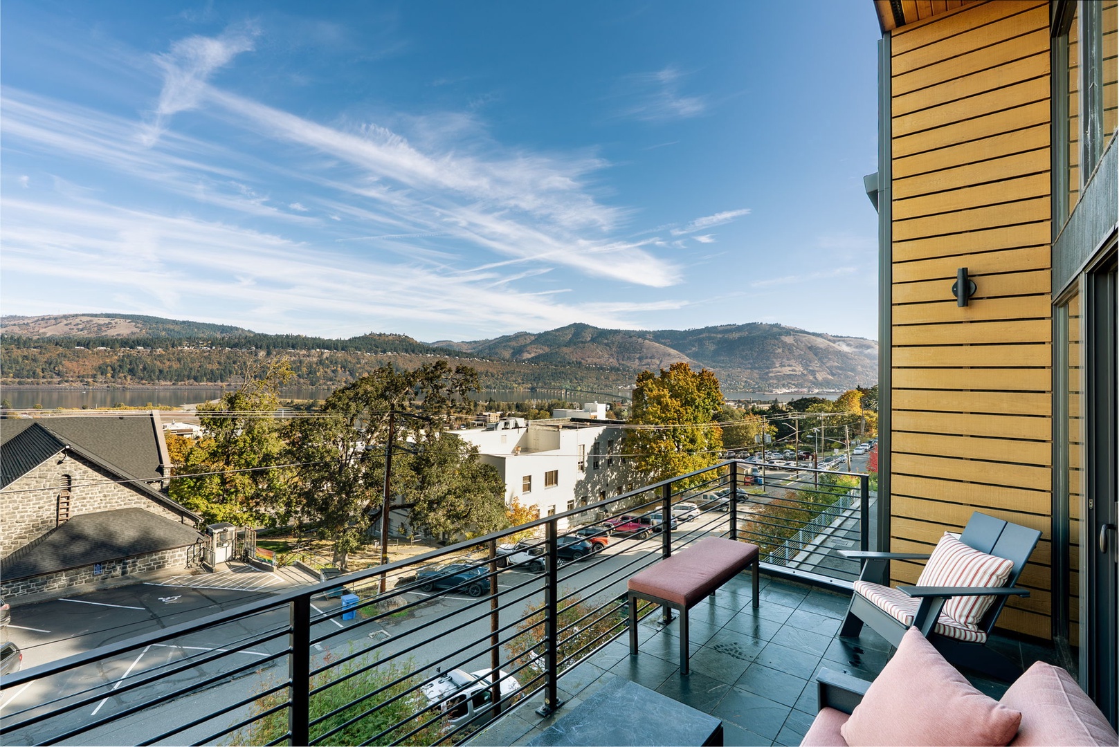 32-web-or-mls-317_Sherman-932