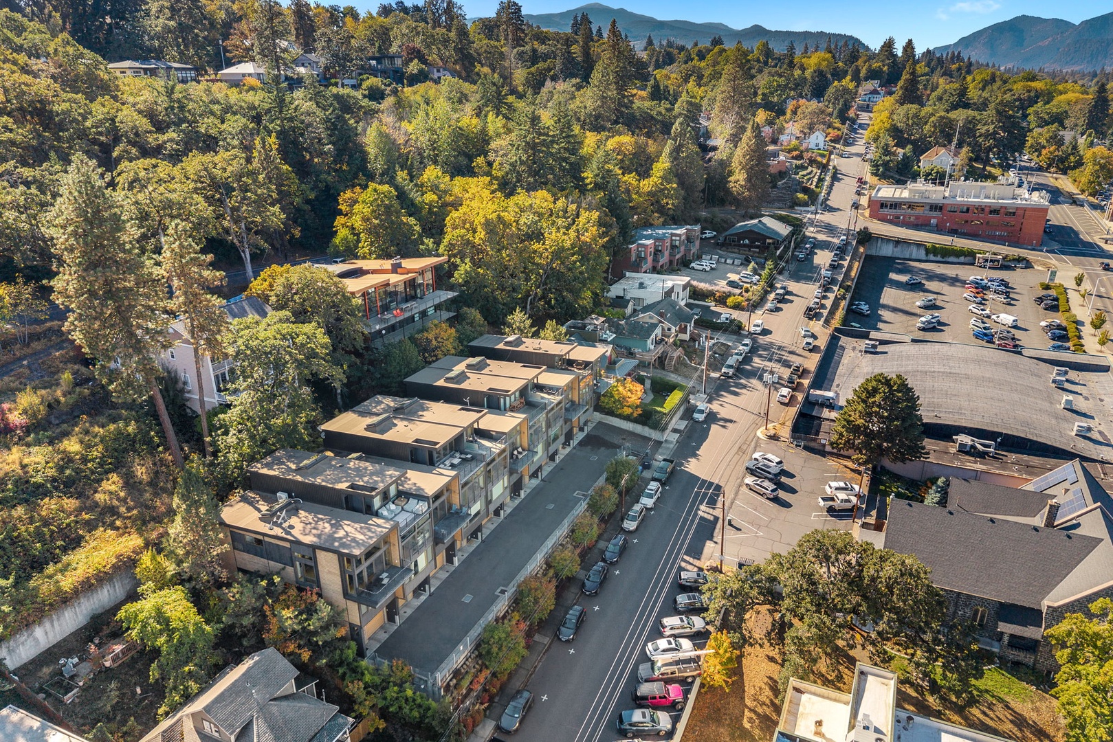 39-web-or-mls-317_Sherman-839