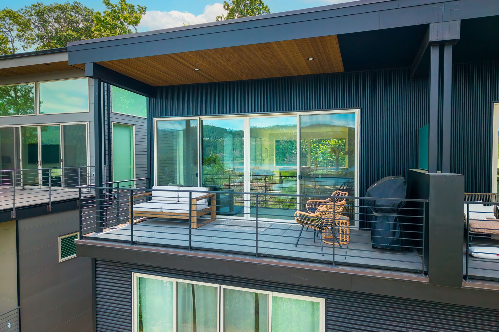 50-web-or-mls-43_Sherman-EXT (5)