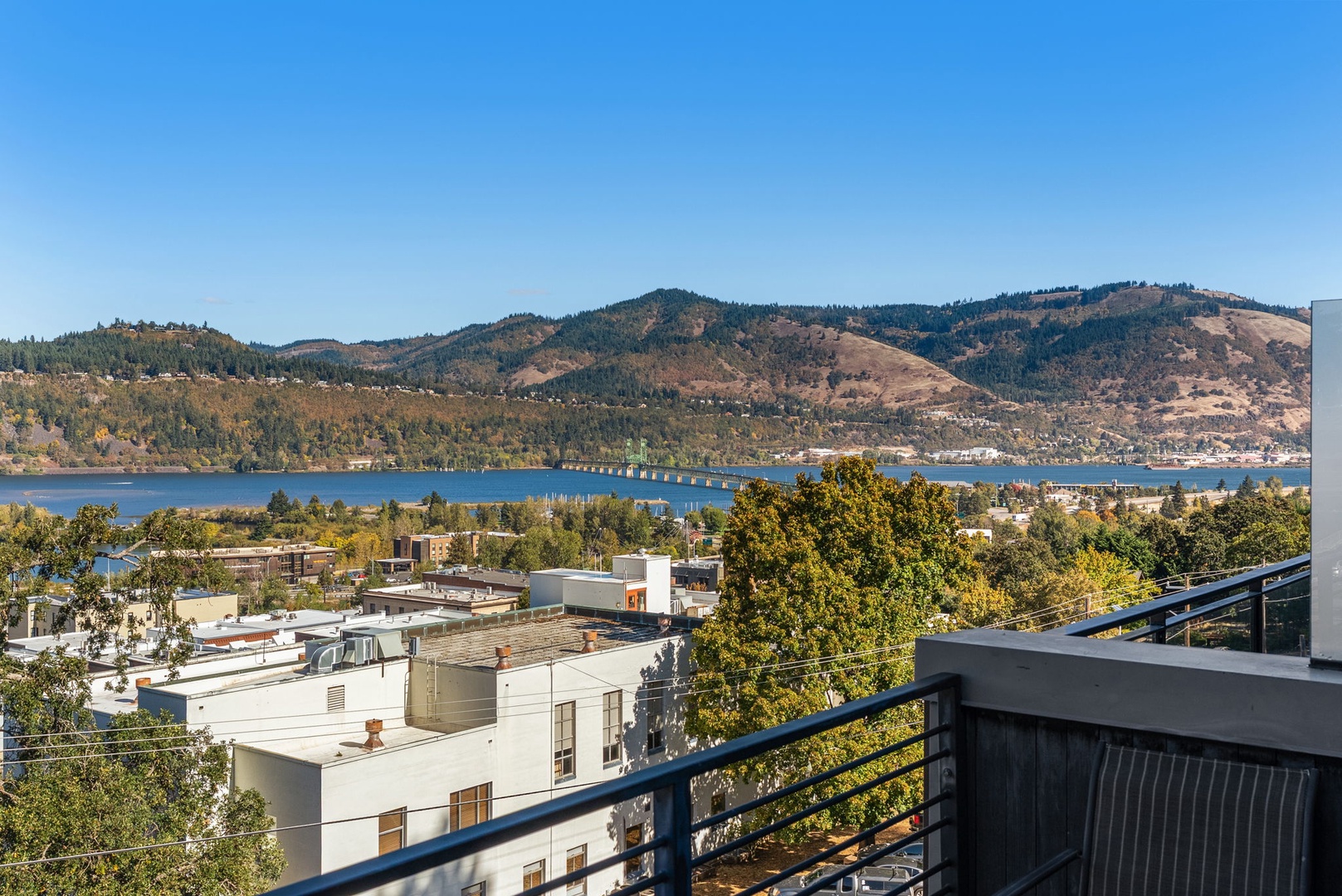 22-web-or-mls-317_Sherman-822