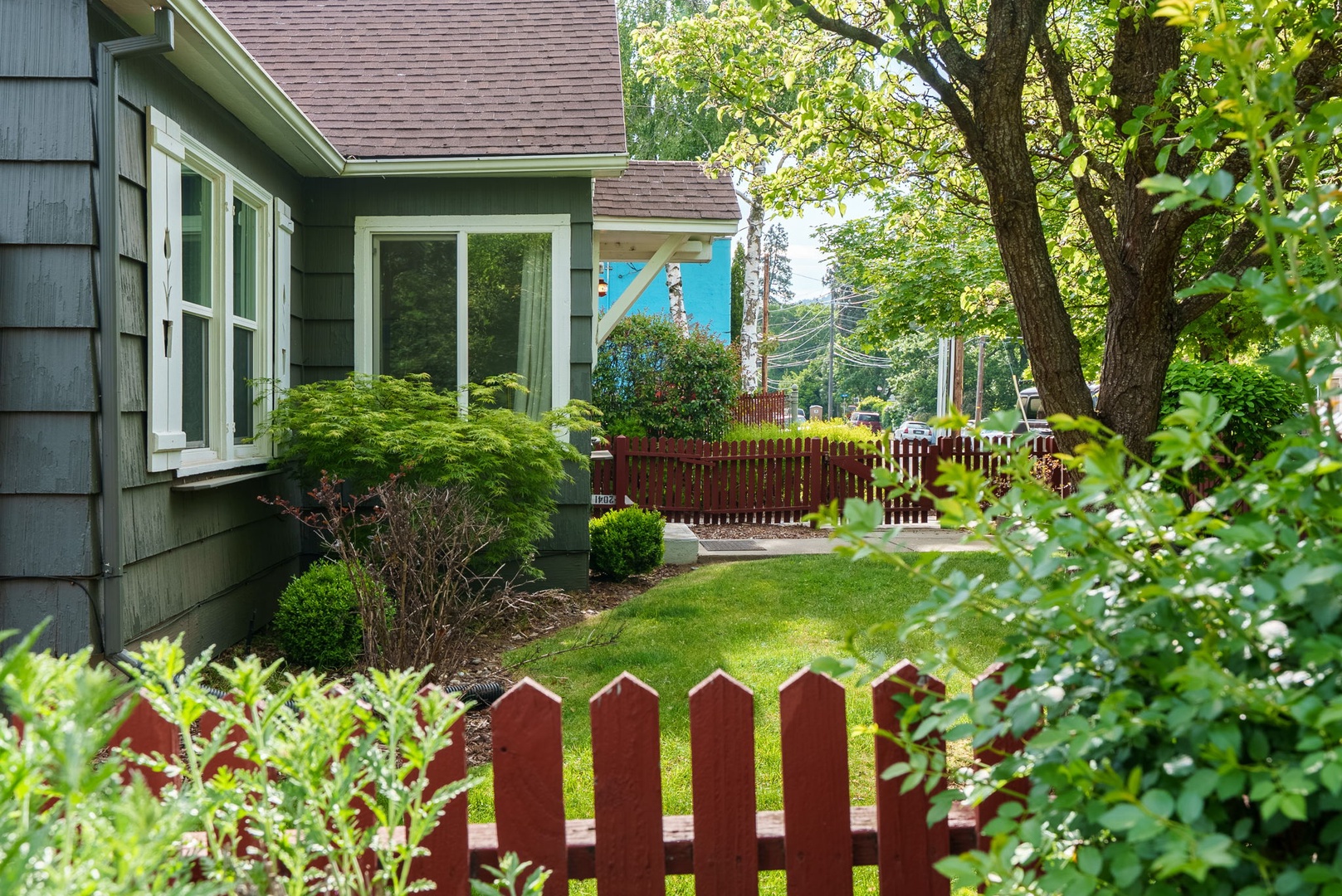 7-web-or-mls-1802_Belmont-7