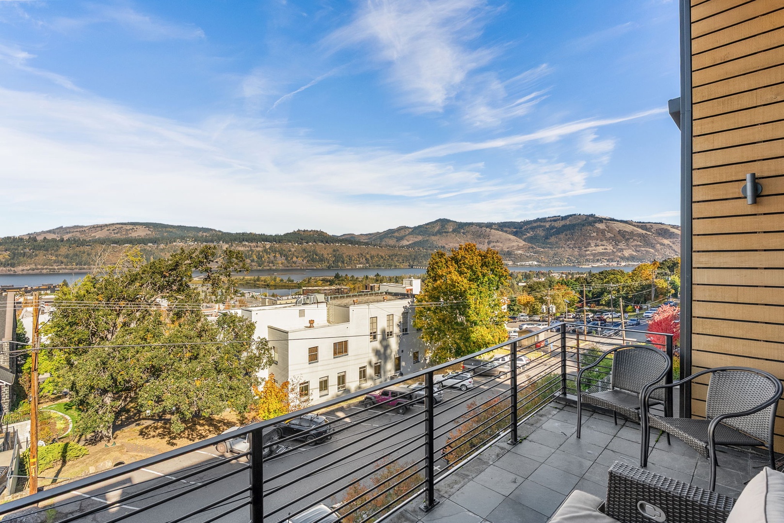 32-web-or-mls-317_Sherman-6-32