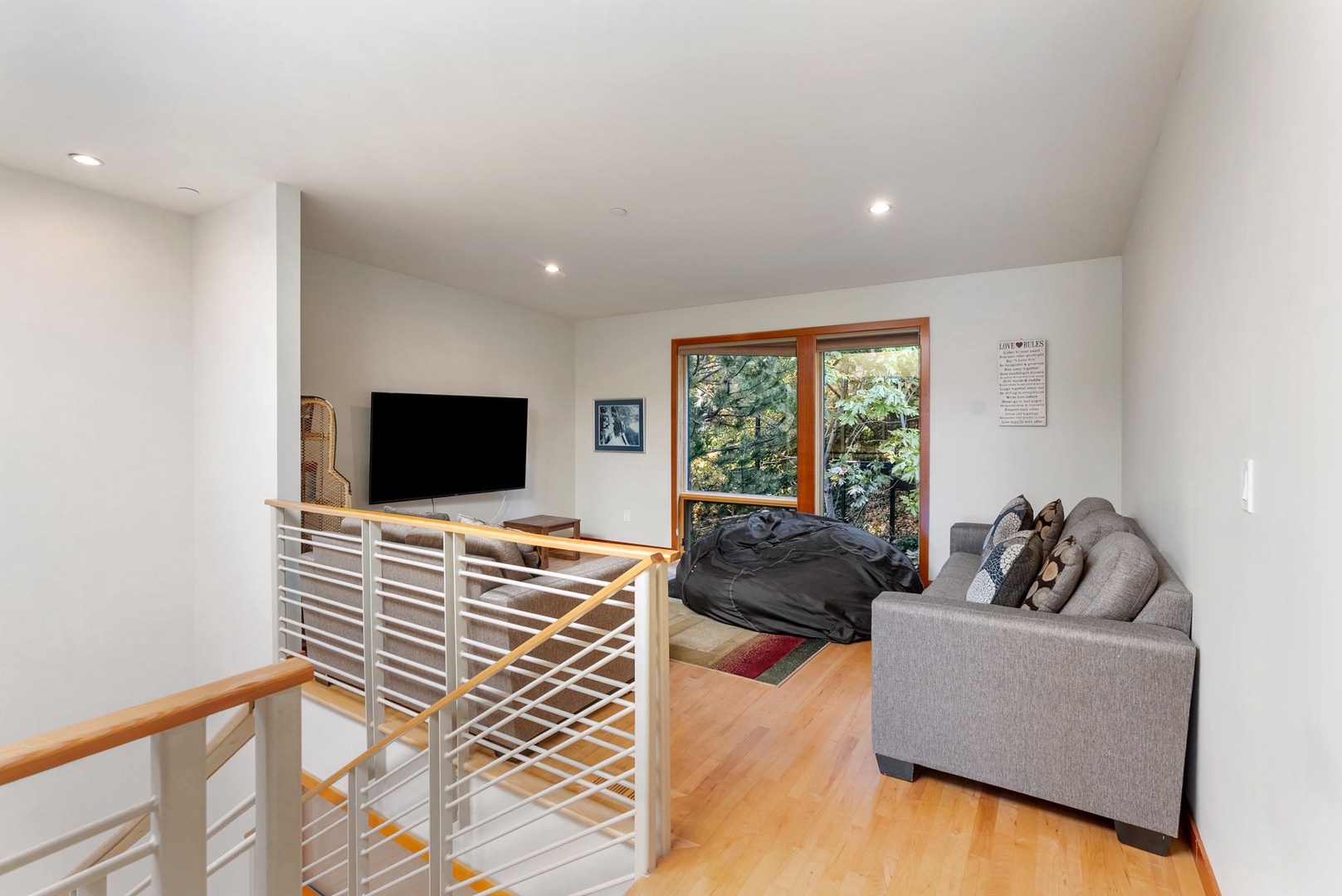 24-web-or-mls-317_Sherman-824