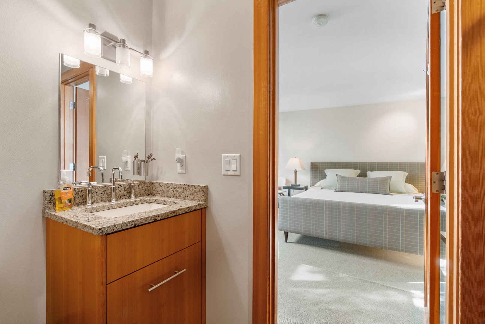 19-web-or-mls-606_Cascade-7-19