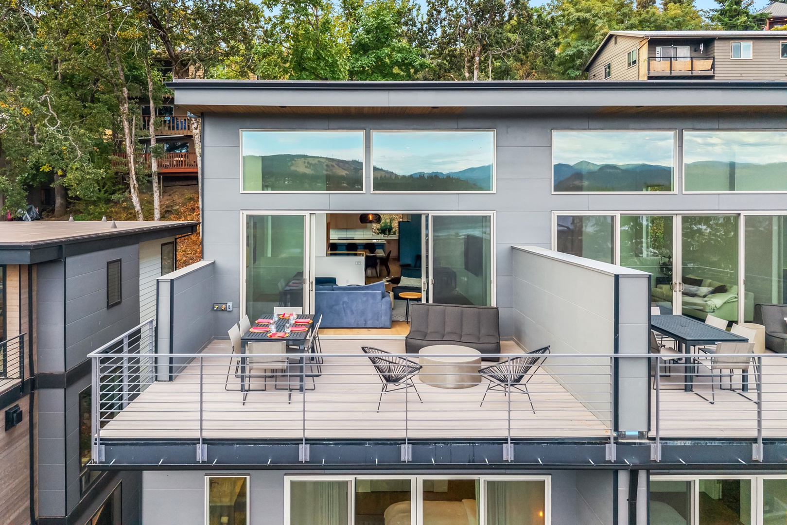 4-web-or-mls-35_Sherman03