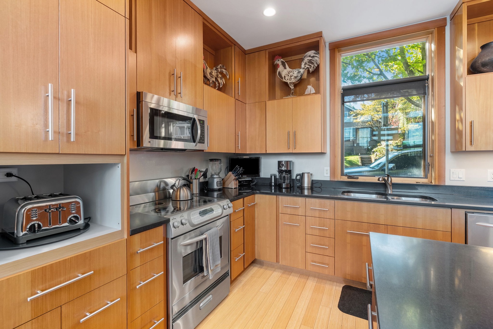 10-web-or-mls-606_Cascade-7-10