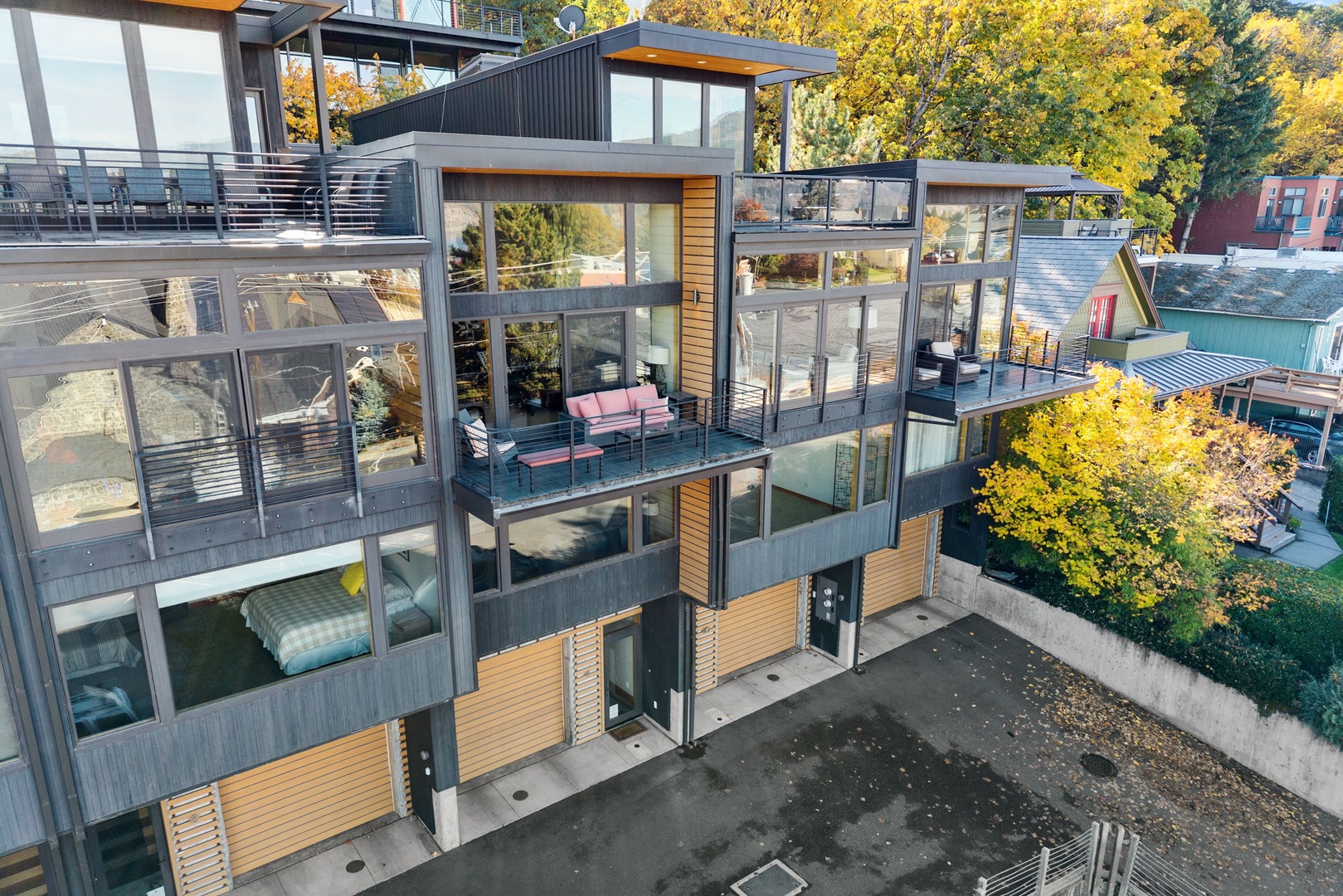 42-web-or-mls-317_Sherman-942