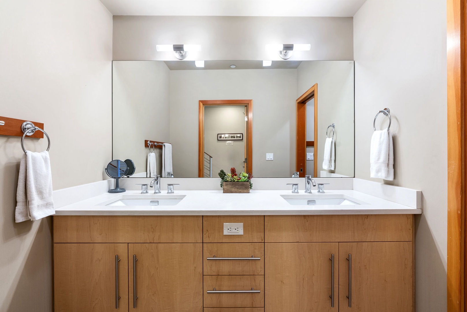 30-web-or-mls-317_Sherman-830