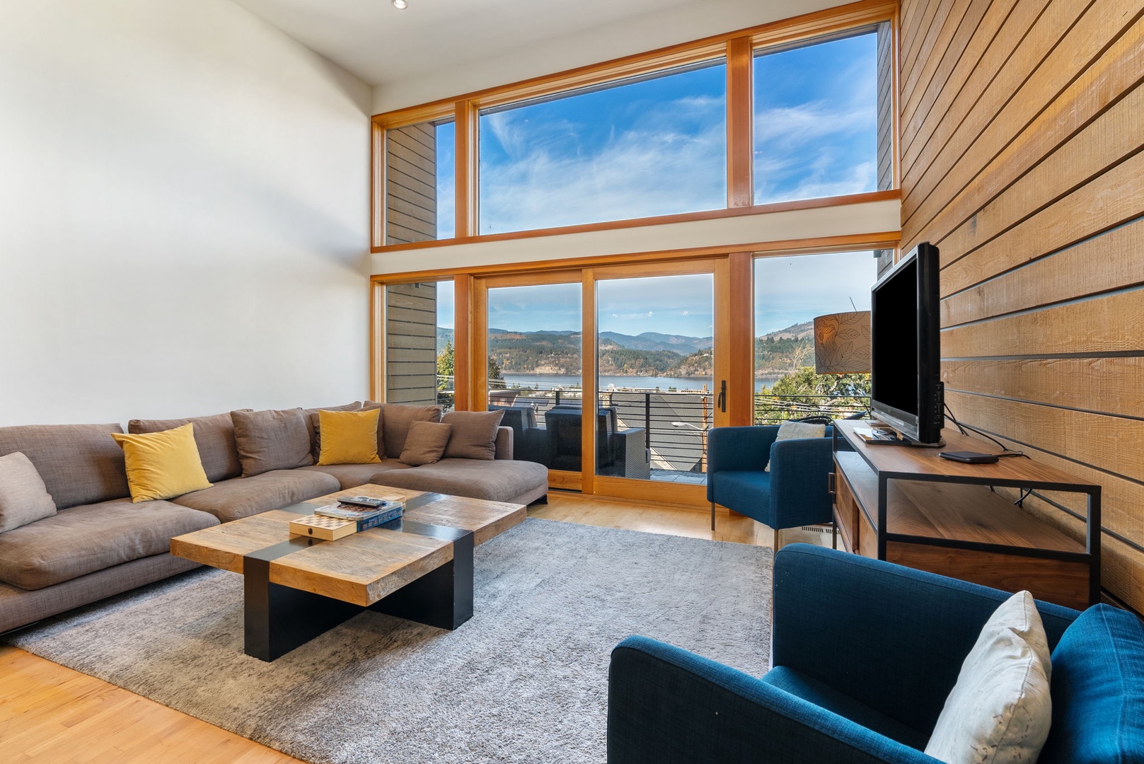 8-web-or-mls-317_Sherman-6-08