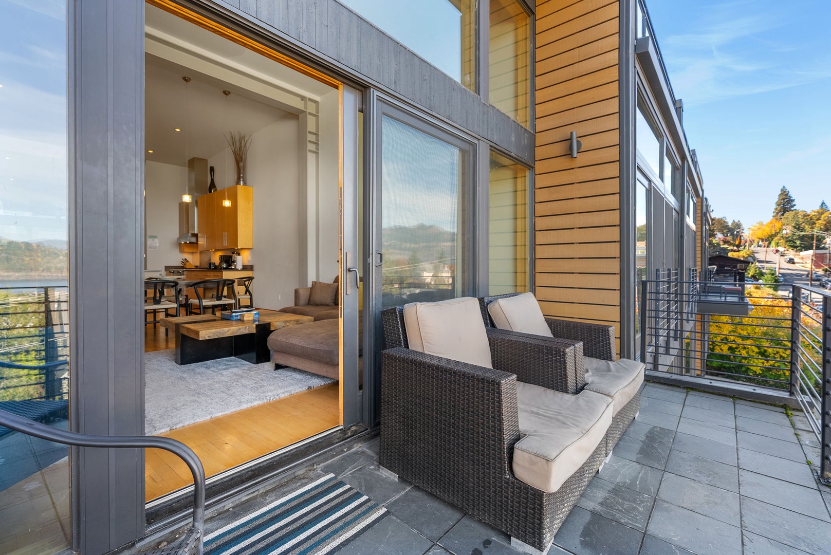 30-web-or-mls-317_Sherman-6-30