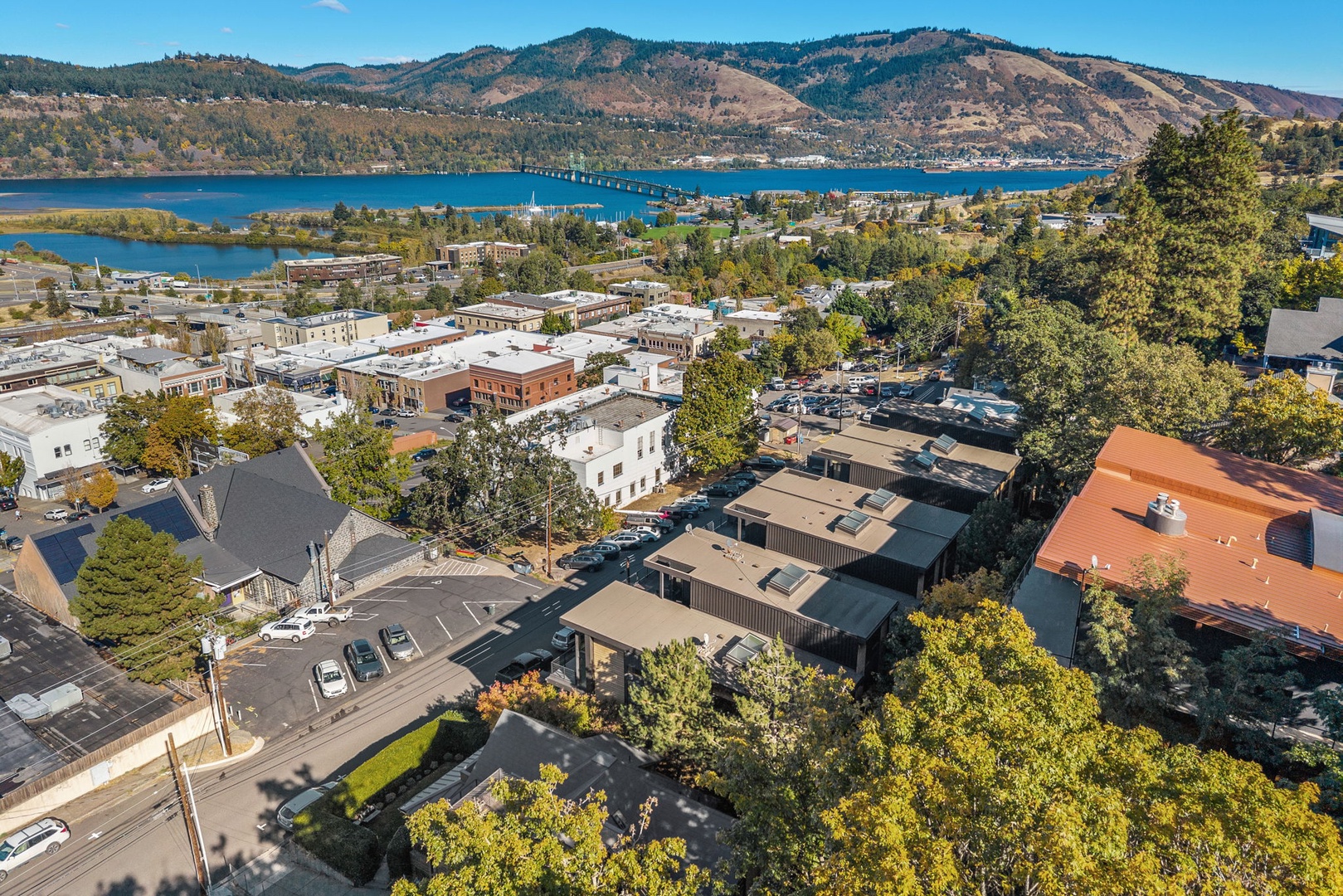 37-web-or-mls-317_Sherman-837