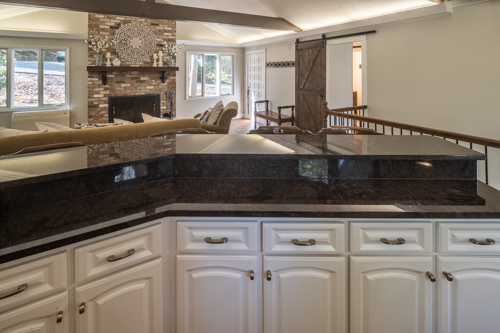 Large 1920 X 1080-27