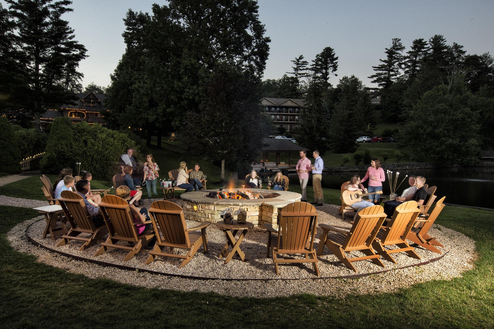 Chetola Fire Pit By The Lake