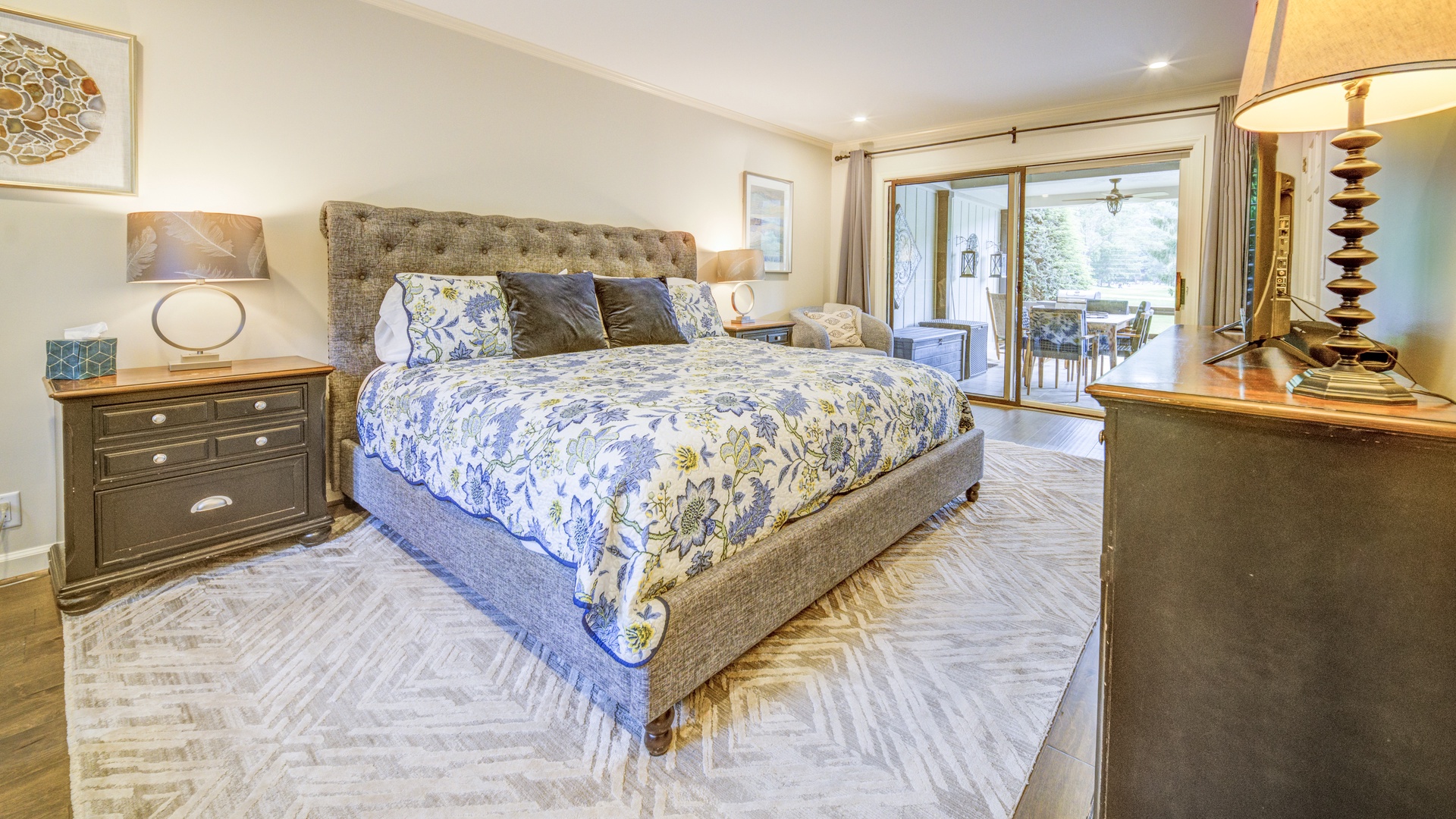 Lakeside Living-26