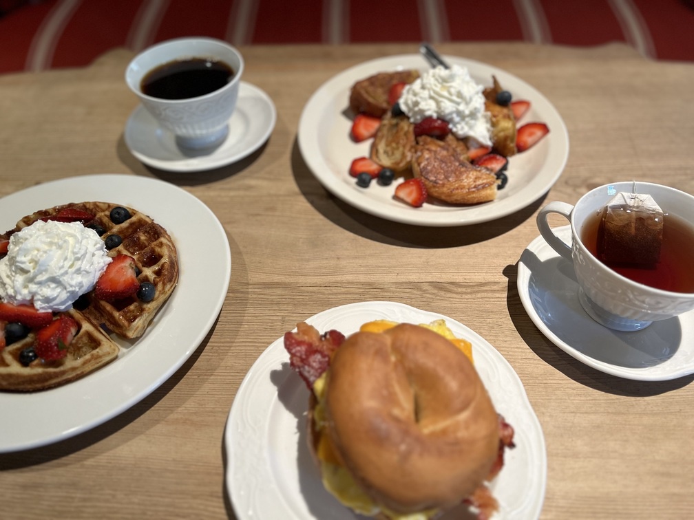 Breakfast in Sarah's Lounge