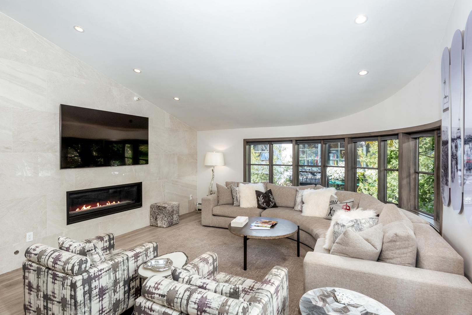 Living Room with Gas Fireplace