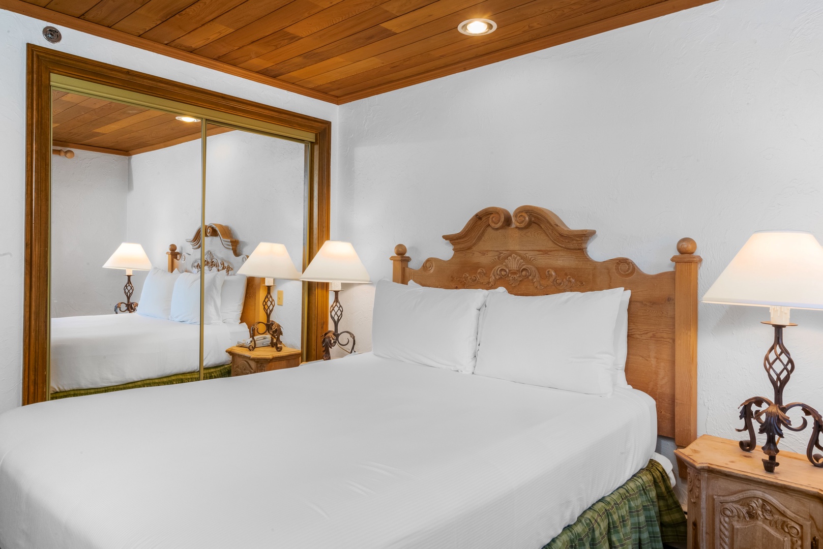 Queen Bed