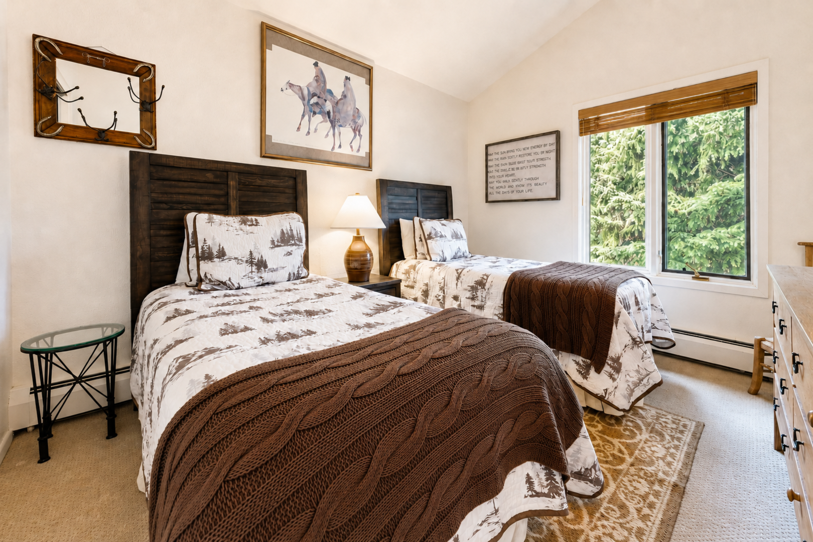 Guest Bedroom with Two Twin Beds