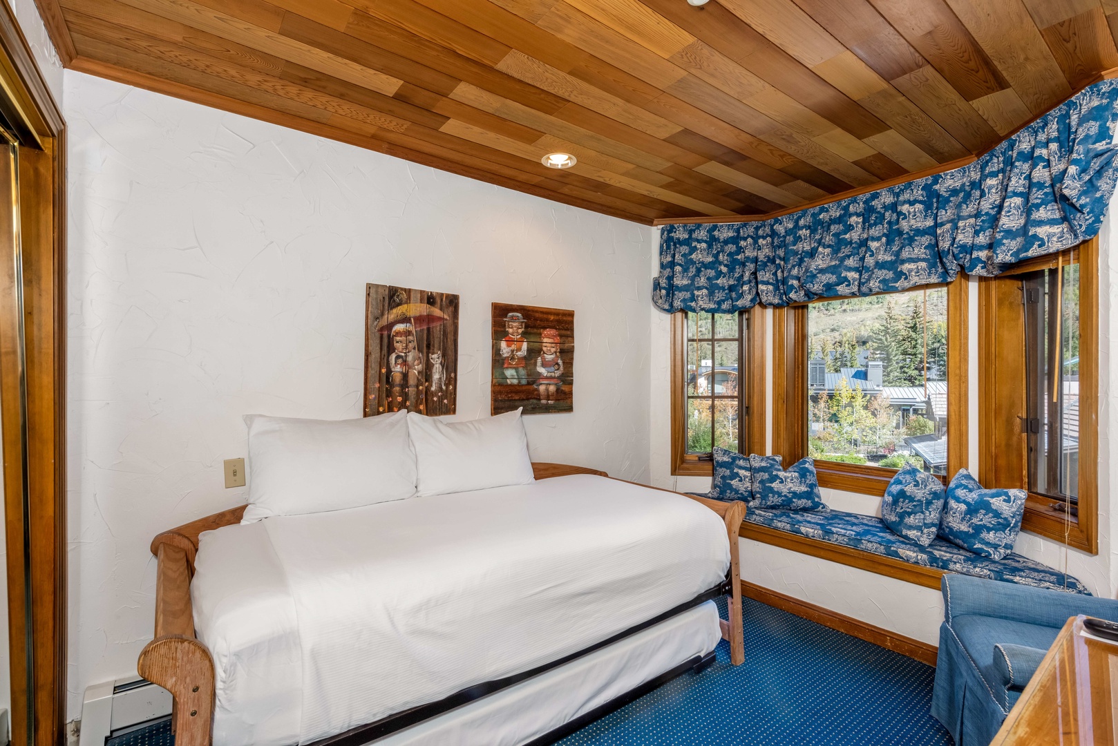 Trundle Bed