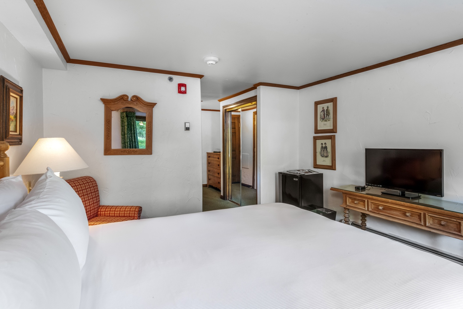 Queen Bed