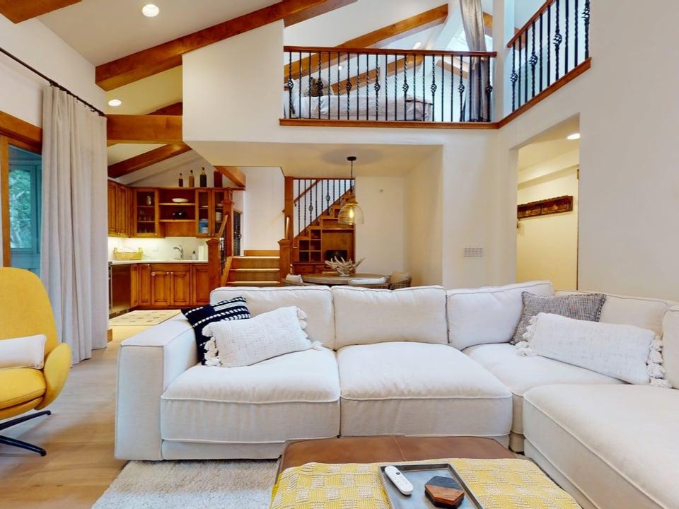 Spacious Living Area