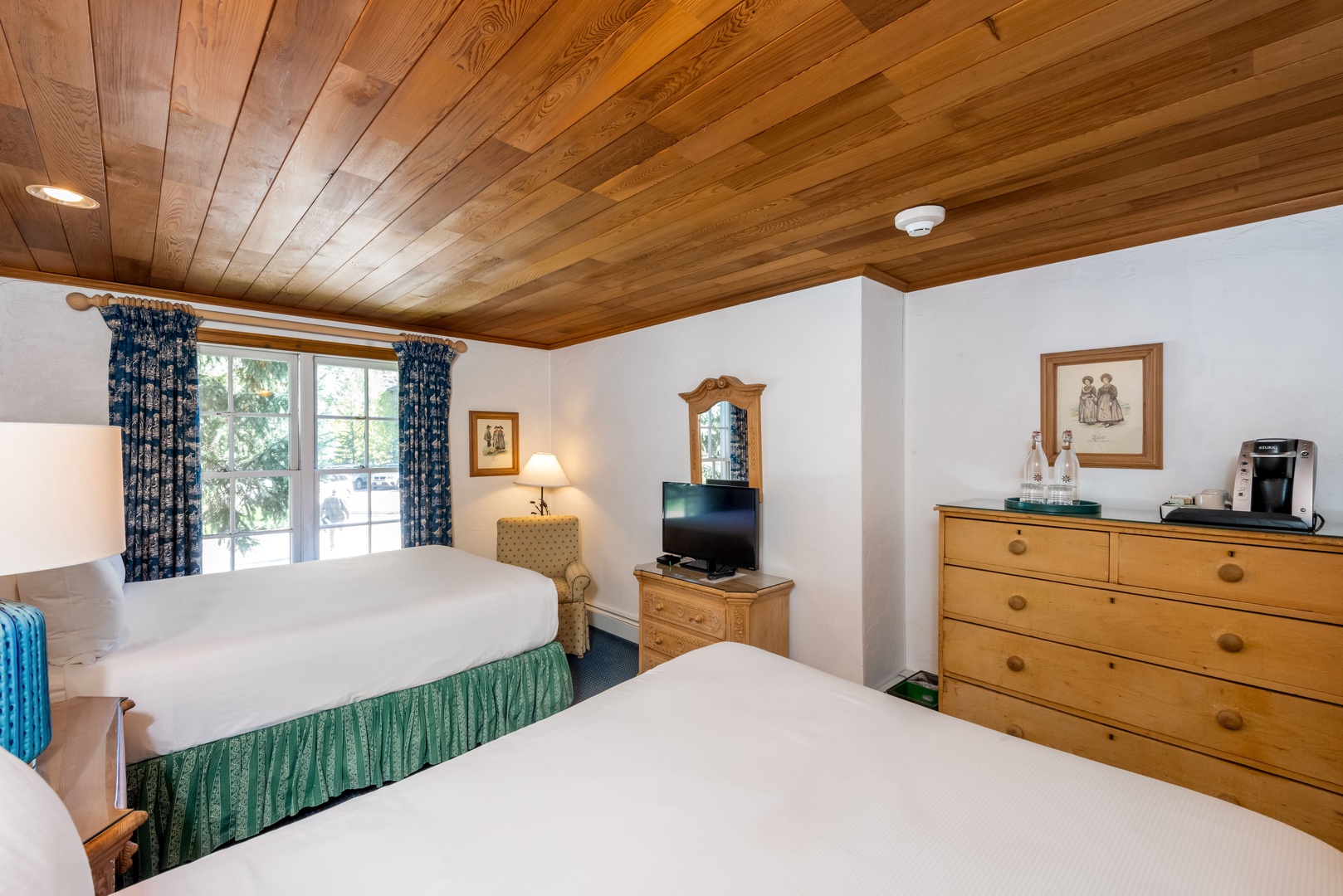 Two Queen Beds