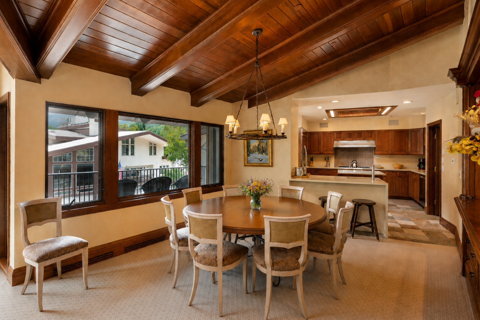 Plaza 7 Dining Room