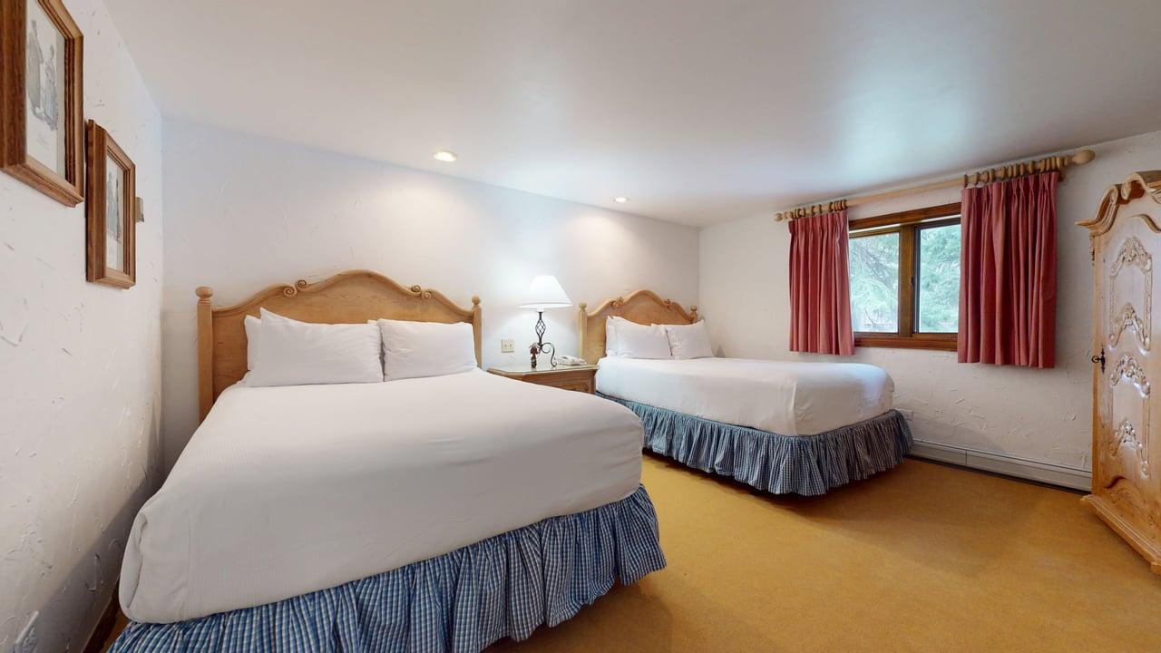 Queen Beds