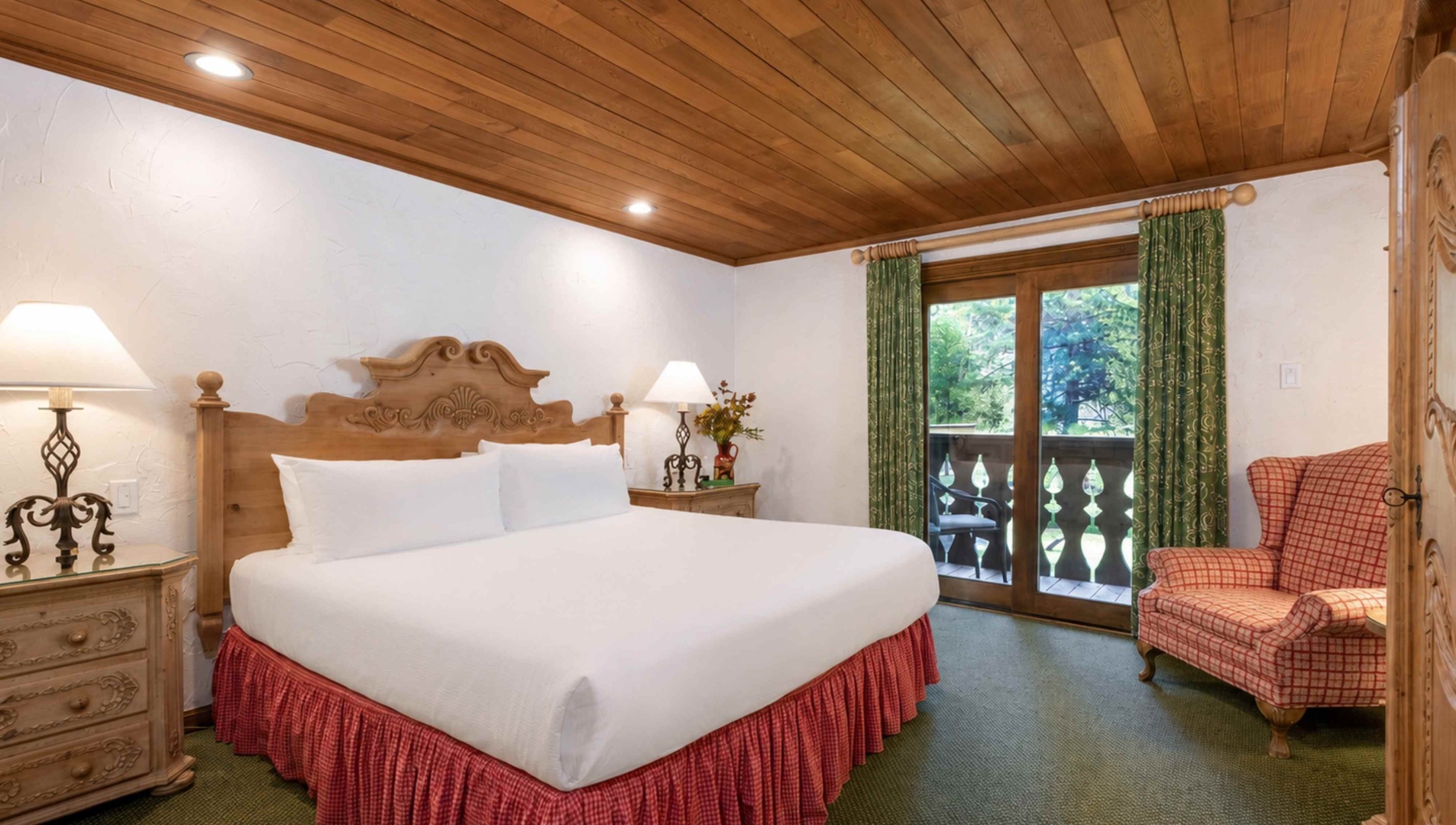 Sink into crisp linens beneath a warm wood ceiling, with charming alpine touches and a balcony inviting you to breathe in the fresh mountain air.